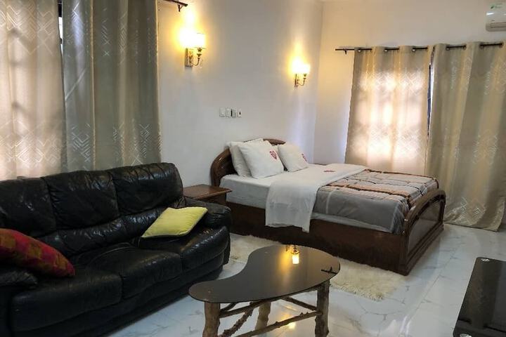 Room 12 of 31