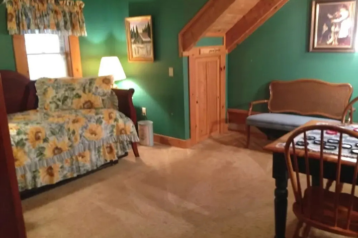 Room 7 of 23