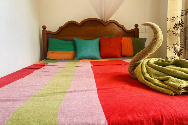 Room 15 of 27