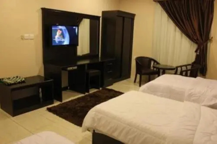 Room 2 of 13