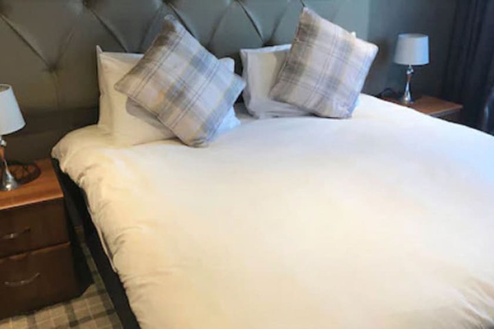 Room 8 of 60