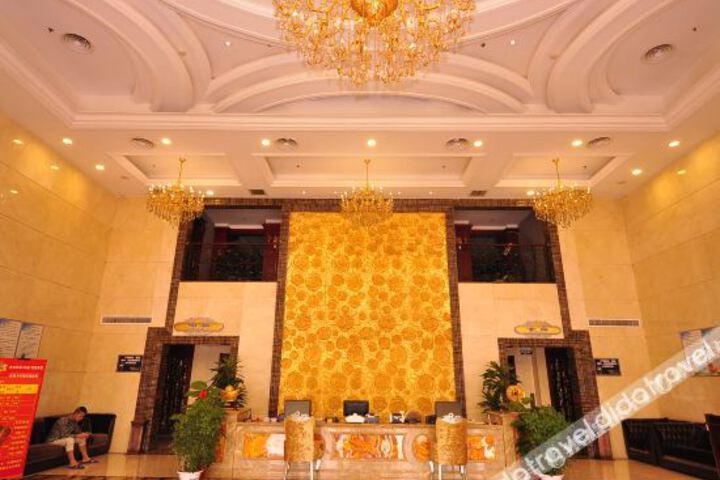 Hotel Interior 22 of 38