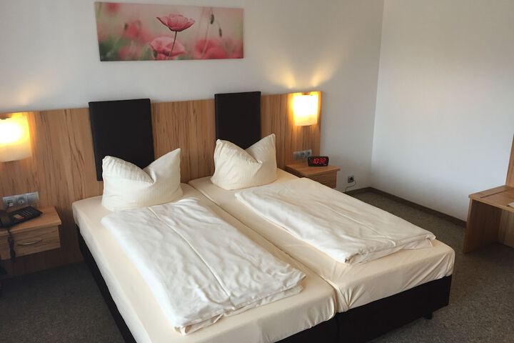 Room 8 of 46