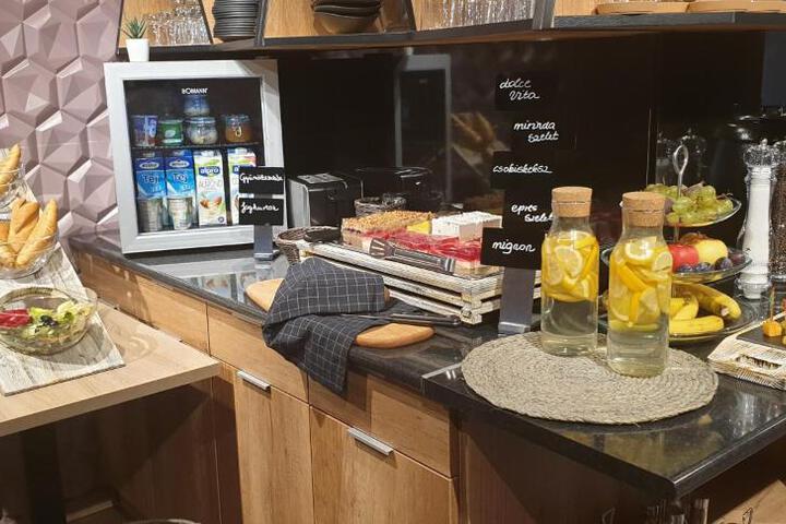 General 73 of 100