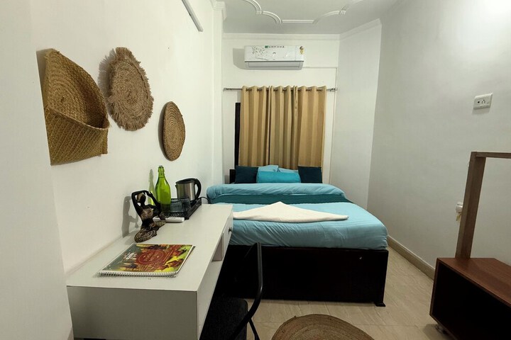 Room 50 of 95