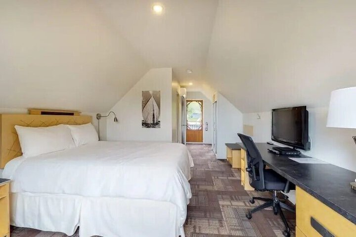 Room 37 of 140