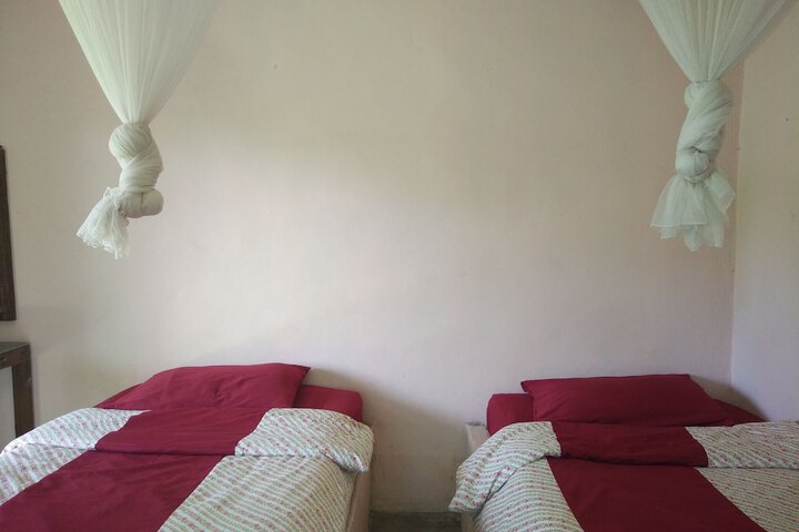 Room 8 of 23