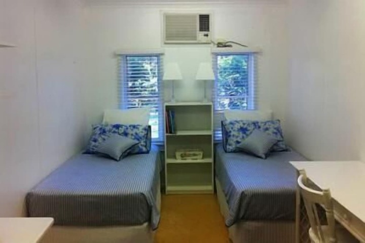 Room 8 of 31