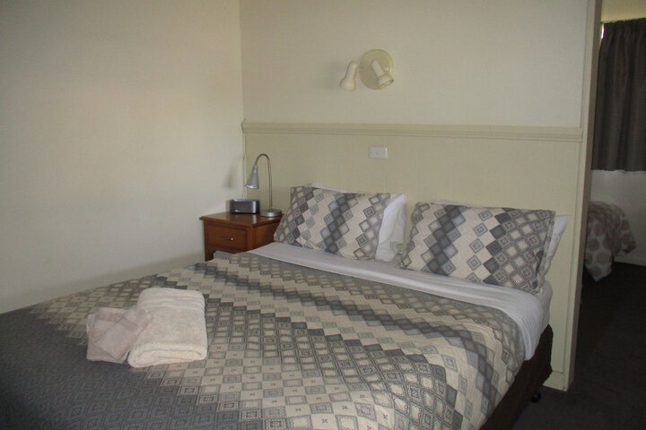 Room 18 of 123