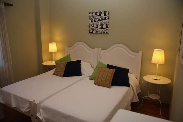 Room 3 of 31