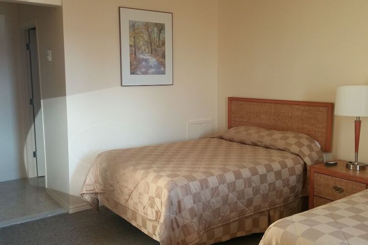 Room 4 of 31