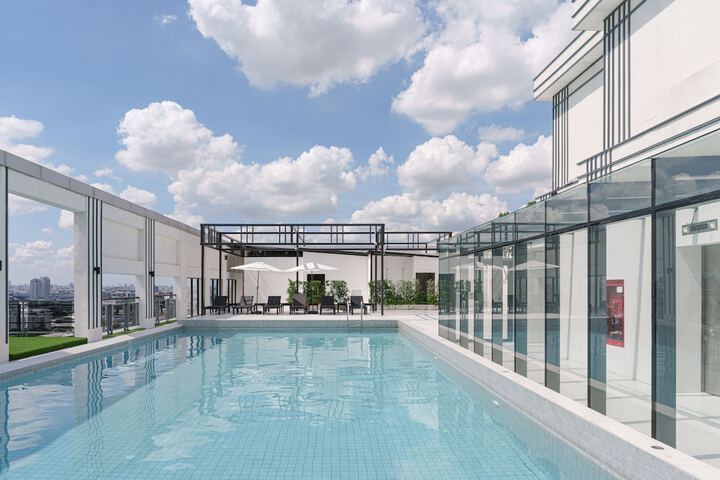 Pool 25 of 57