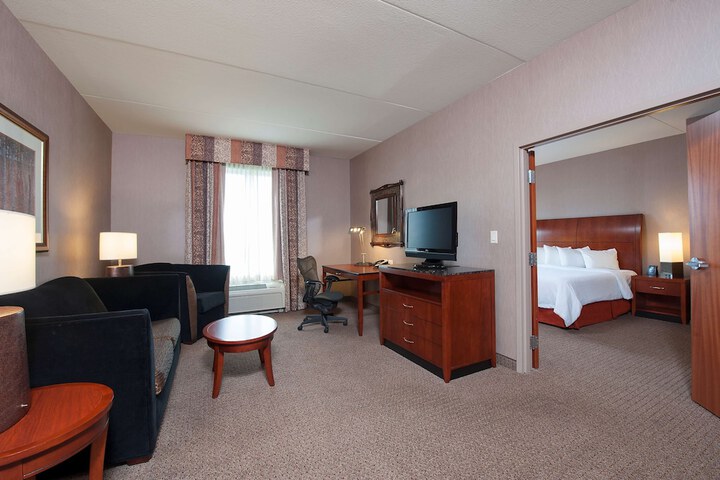 1 King Bed (22 of 22)