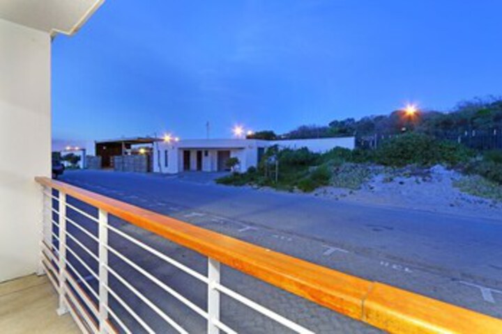 Terrace/Patio 3 of 20