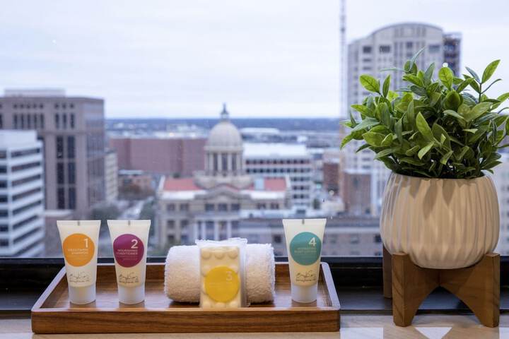 Bathroom amenities
