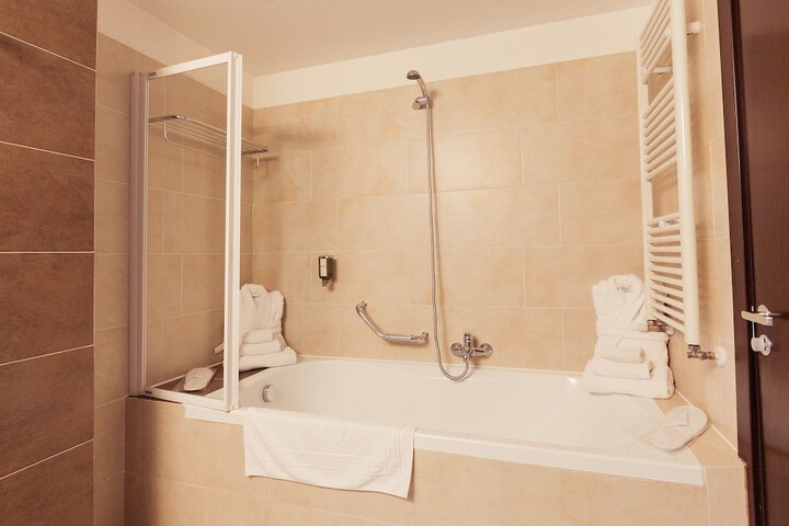 Bath Amenities