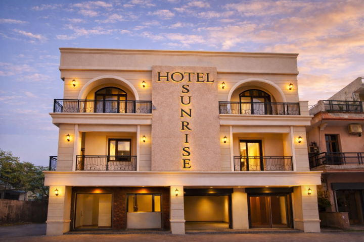Hotel Sunrise