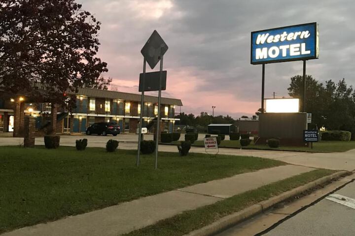 Hotel 34 of 34
