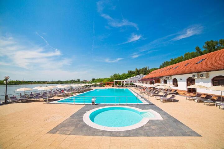 Hotel Evergreen