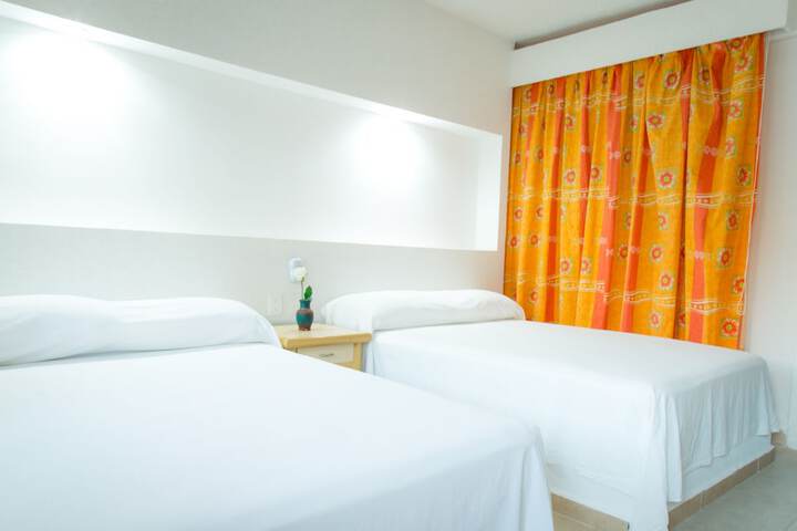 Room 6 of 15