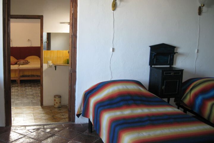 Room 18 of 27