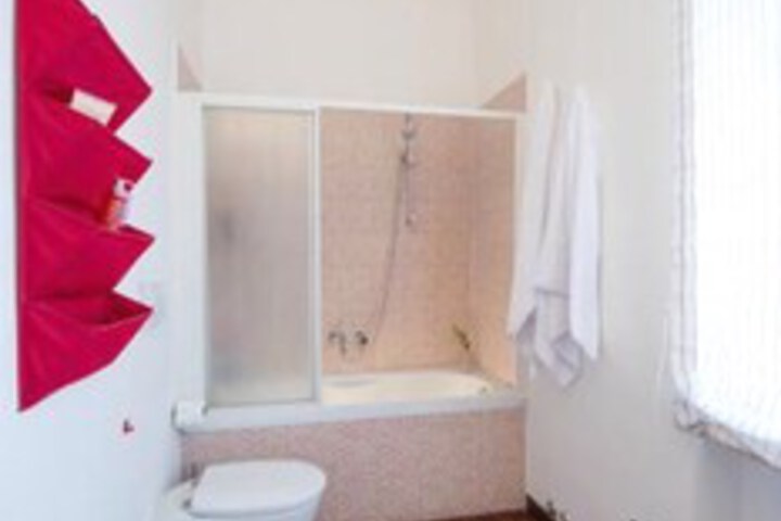 Room 2 of 15