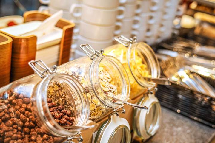 Breakfast/Coffee Service 79 of 141