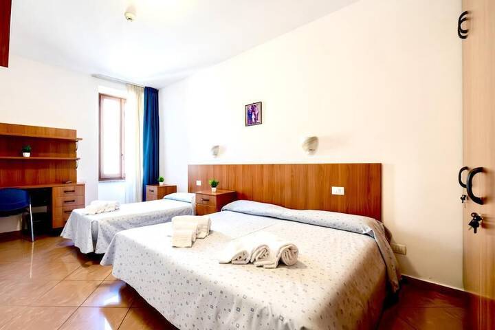 Room 14 of 39