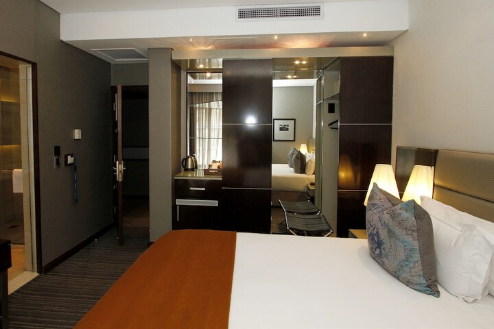 Room 8 of 79
