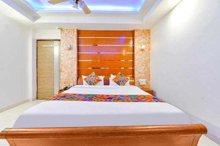 Room 20 of 27