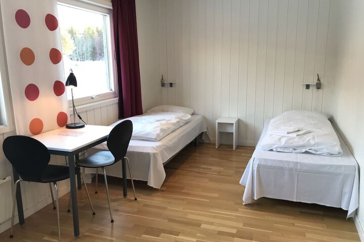 Room 6 of 55