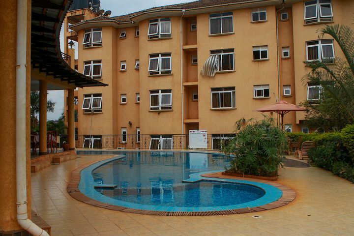 Hotel Pool