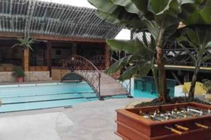 Pool 67 of 83
