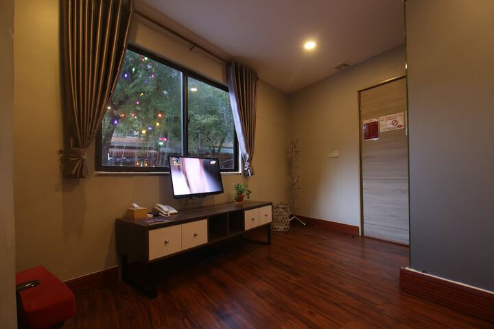 Room 7 of 88