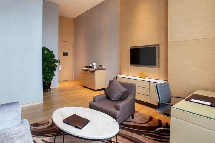 Room 20 of 64