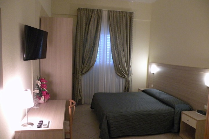 Room 12 of 58
