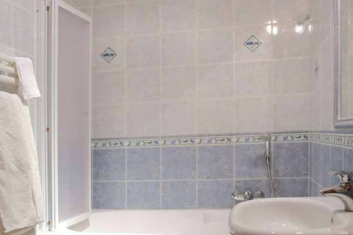 Bathroom Interior Photo