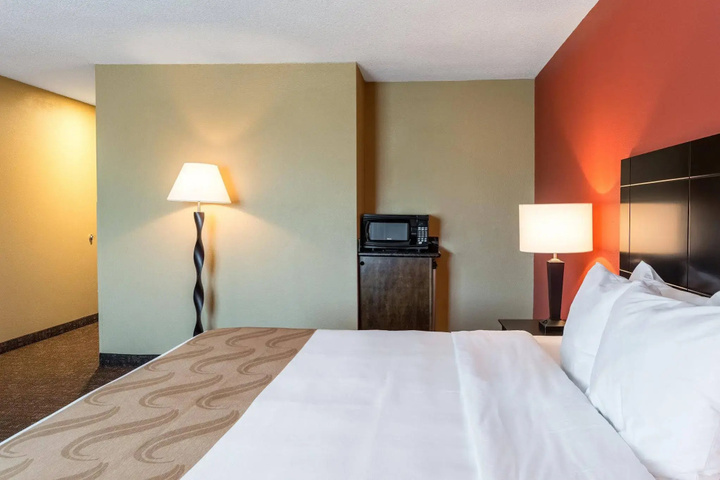 guest_rooms
