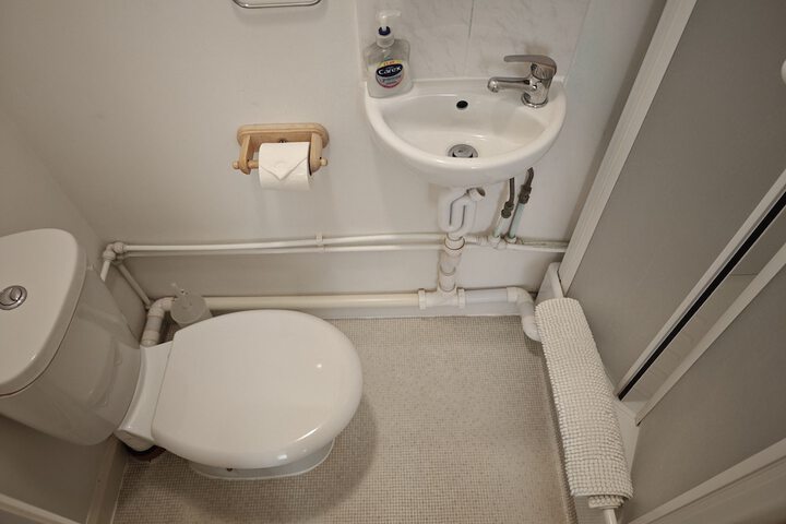 Room 67 of 153