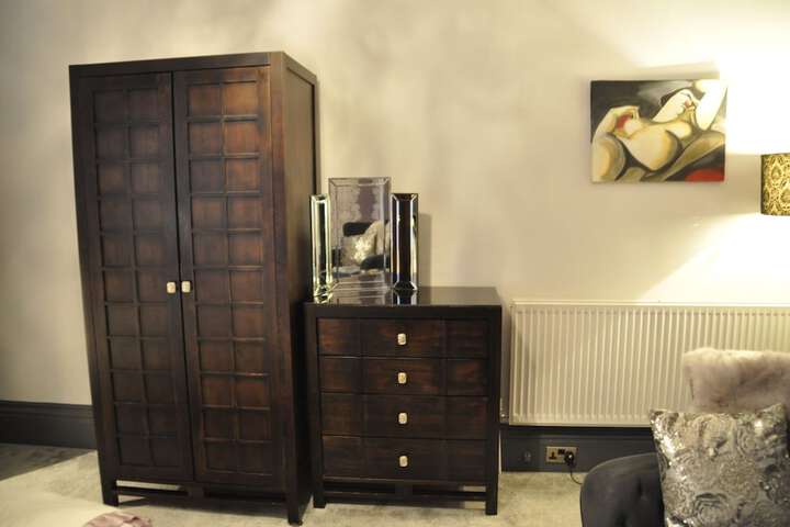 Room 25 of 66