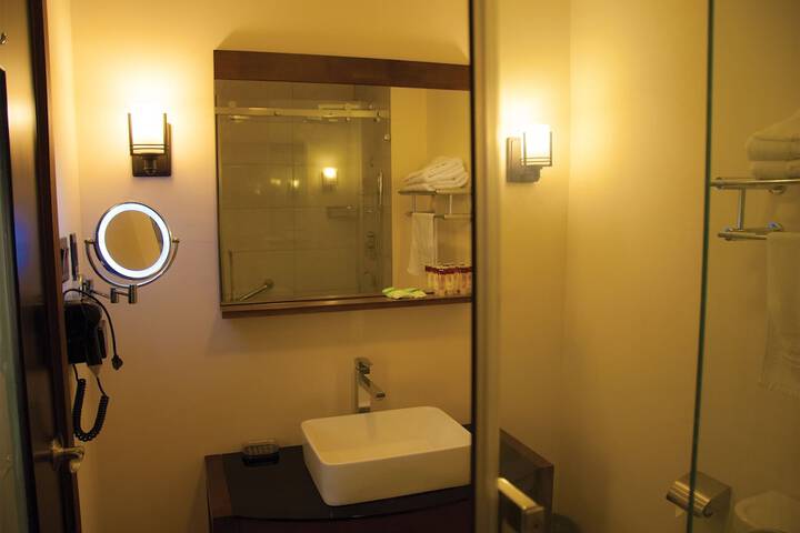 Room 63 of 87