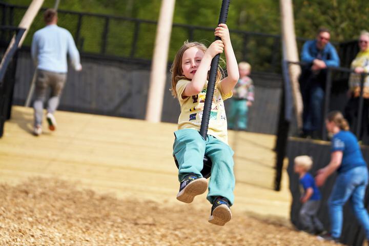 Childrens Activities 74 of 122