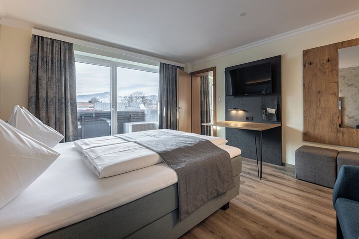 Room 15 of 60