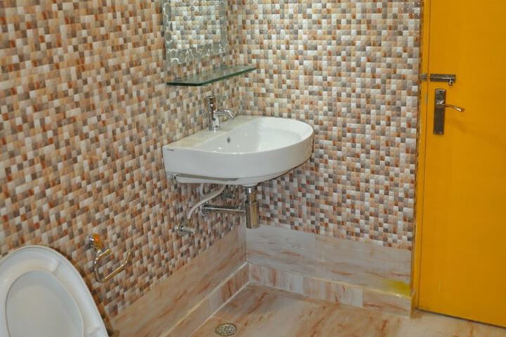 Bath Interior