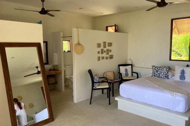 Room 16 of 137
