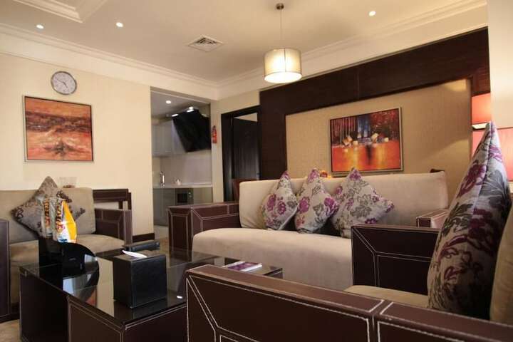 Room 5 of 25