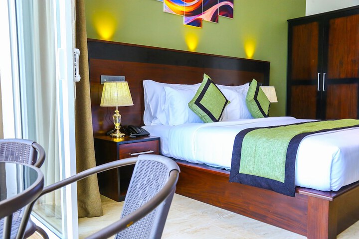 Room 16 of 73