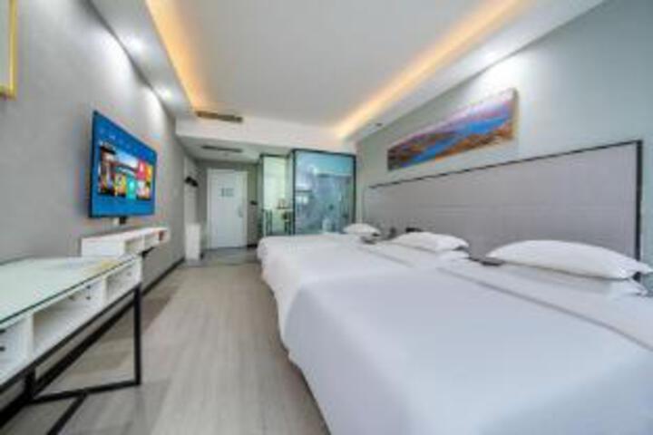 Room 7 of 7