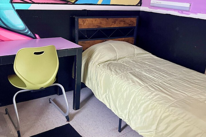 Room 17 of 35