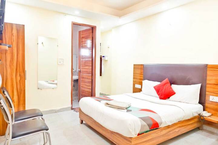 Room 4 of 22